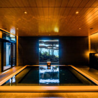 ANAインターコンチネンタル別府リゾート＆スパ・檜と石造りの2種類の内風呂は日替わり